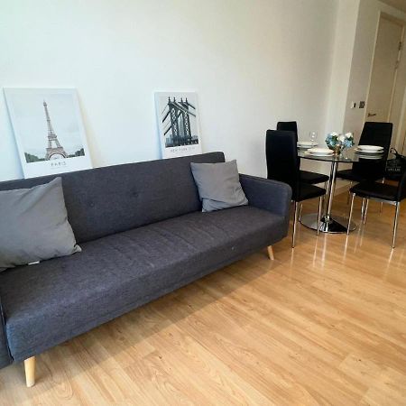 Canary Luxury Modern 1 Bedroom Apartment Londra Esterno foto